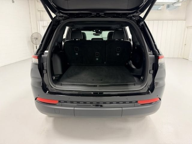 2025 Jeep Grand Cherokee Altitude X 4x4