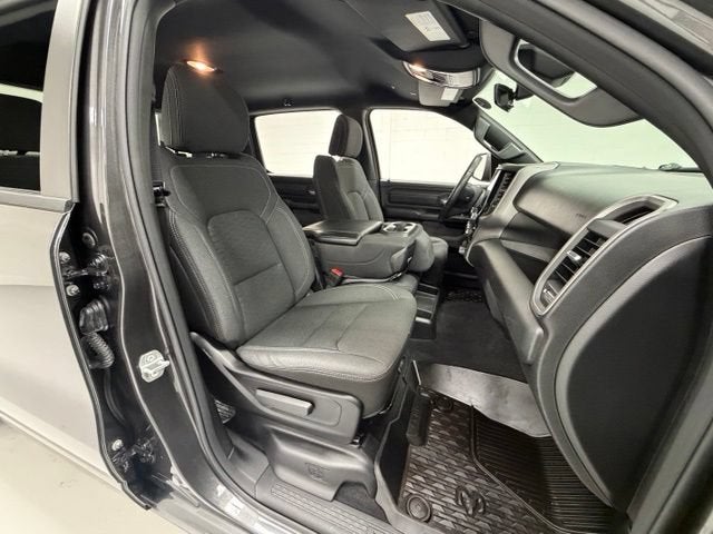 2025 RAM 1500 Warlock Crew Cab 4x4 5'7" Box