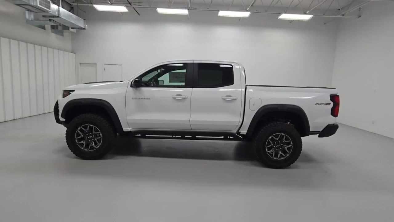 2025 Chevrolet Colorado ZR2