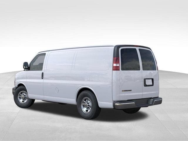 2026 Chevrolet Express Cargo 1WT
