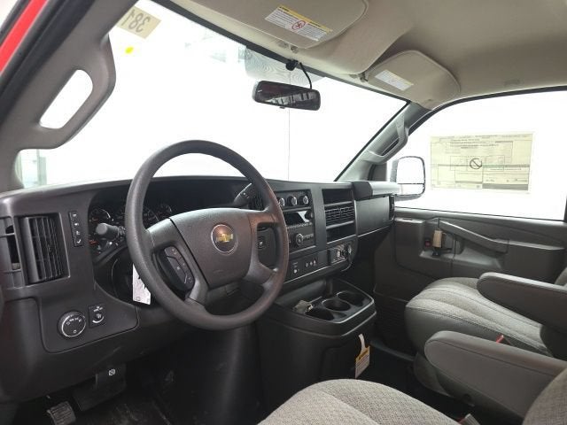 2026 Chevrolet Express Cargo 1WT