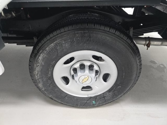 2026 Chevrolet Express Cutaway 3500 1WT