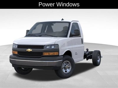 2026 Chevrolet Express Cutaway 3500 1WT