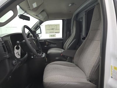 2026 Chevrolet Express Cutaway 3500 1WT