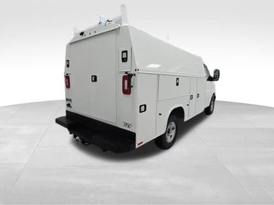 2026 Chevrolet Express Cutaway 3500 1WT