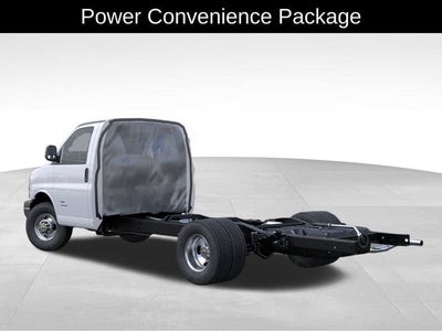 2026 Chevrolet Express Cutaway 3500 1WT