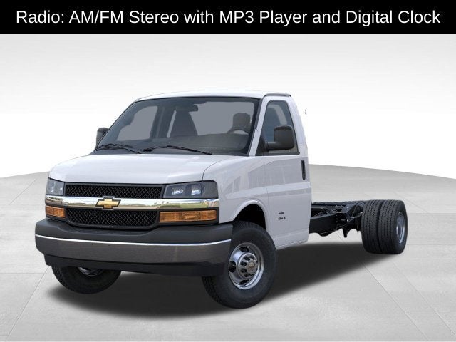 2026 Chevrolet Express Cutaway 3500 1WT