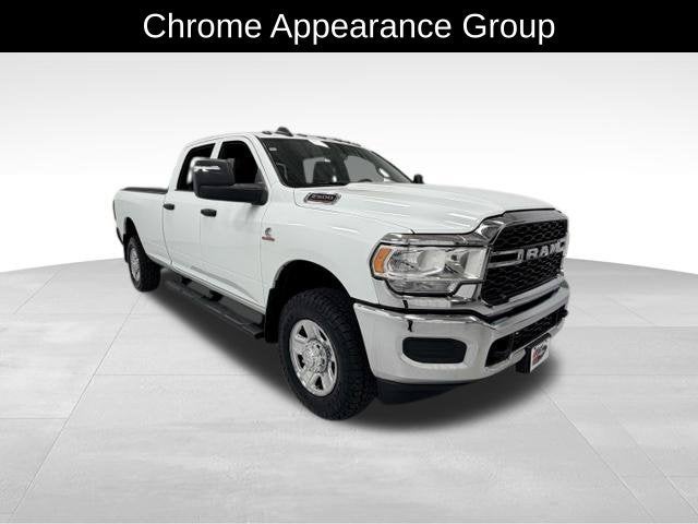 2024 RAM 2500 Tradesman Crew Cab 4x4 8' Box