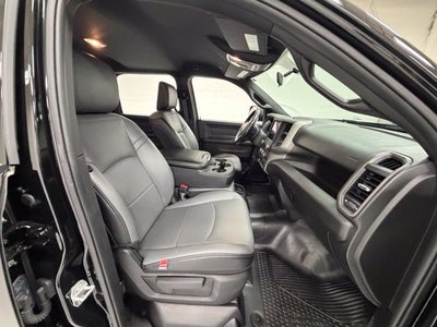 2022 RAM 2500 Tradesman Crew Cab 4x4 8' Box