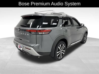 2025 Nissan Pathfinder Platinum 4WD
