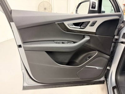 2019 Audi Q7 45 Premium