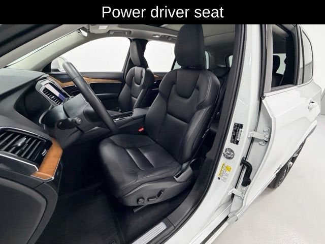 2023 Volvo XC90 B6 Plus 7-Seater