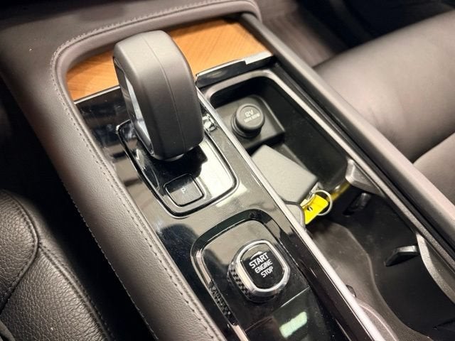 2023 Volvo XC90 B6 Plus 7-Seater