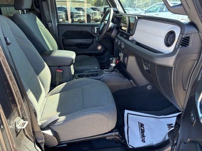 2024 Jeep Gladiator Sport S