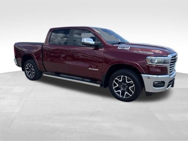 2025 RAM 1500 Laramie Crew Cab 4x4 5'7" Box