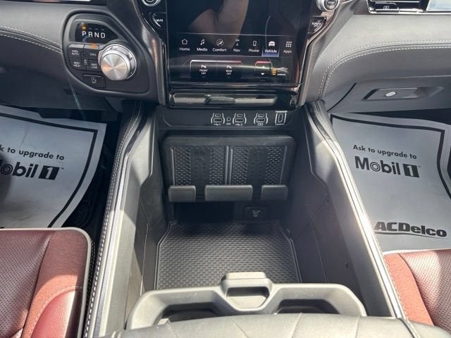 2025 RAM 1500 Limited Crew Cab 4x4 6'4" Box