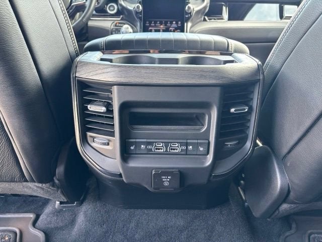 2025 RAM 1500 Limited Crew Cab 4x4 6'4" Box