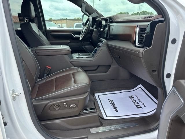 2025 GMC Sierra 2500 HD Denali