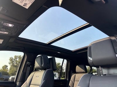 2024 Cadillac Escalade ESV Premium Luxury