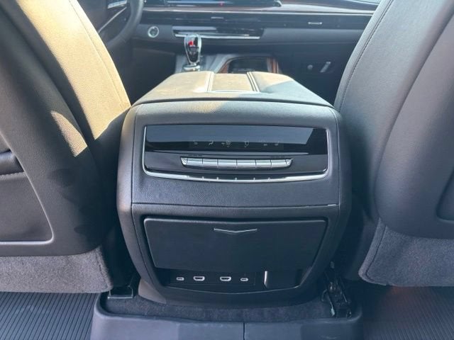 2024 Cadillac Escalade ESV Premium Luxury