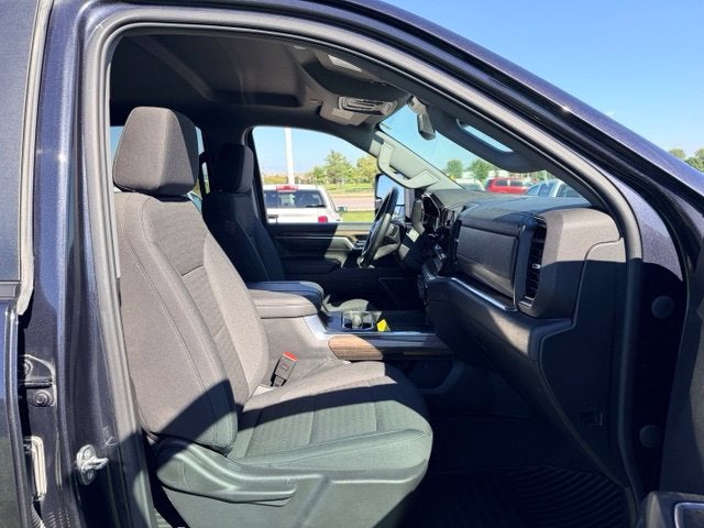 2024 Chevrolet Silverado 3500HD LT - Photo 10