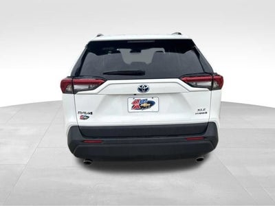 2021 Toyota RAV4 Hybrid XLE