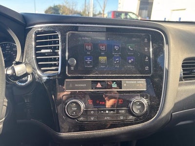 2019 Mitsubishi Outlander ES