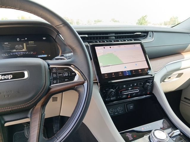 2022 Jeep Grand Cherokee Summit 4x4