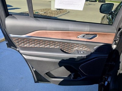 2025 Jeep Grand Cherokee L Summit 4x4