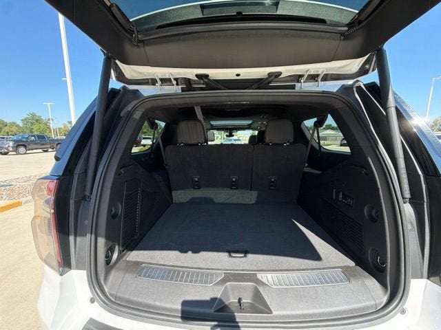 2022 Chevrolet Suburban High Country