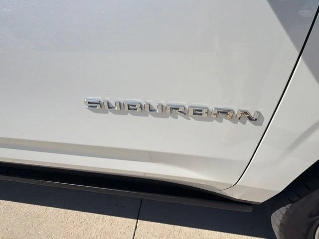 2022 Chevrolet Suburban High Country
