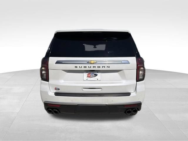 2022 Chevrolet Suburban High Country