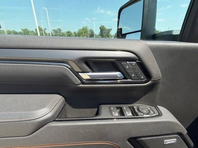 2025 GMC Sierra 2500 HD AT4