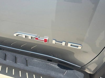 2025 GMC Sierra 2500 HD AT4