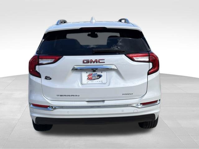 2022 GMC Terrain Denali