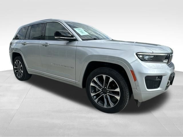 2022 Jeep Grand Cherokee Overland