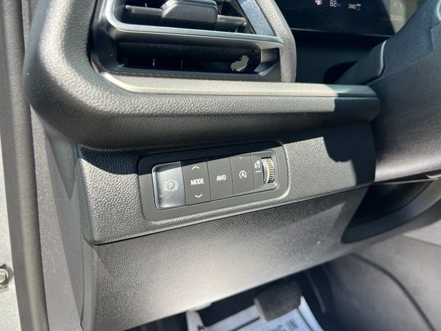 2024 Chevrolet Traverse LS w/1FL