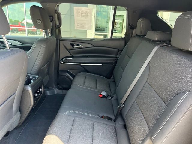 2024 Chevrolet Traverse LS w/1FL