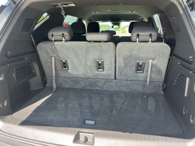 2024 Chevrolet Traverse LS w/1FL