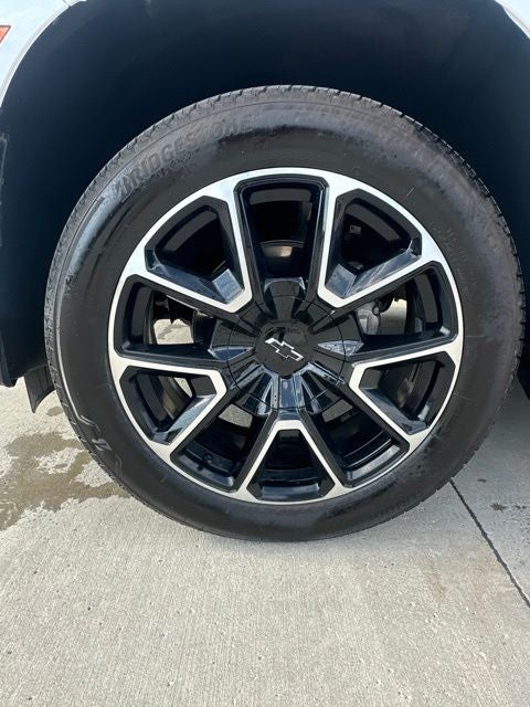 2025 Chevrolet Tahoe RST