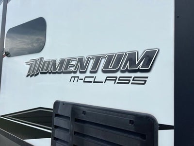 2022 Momentum Camper Base