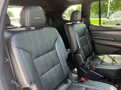 2025 Buick Enclave Avenir